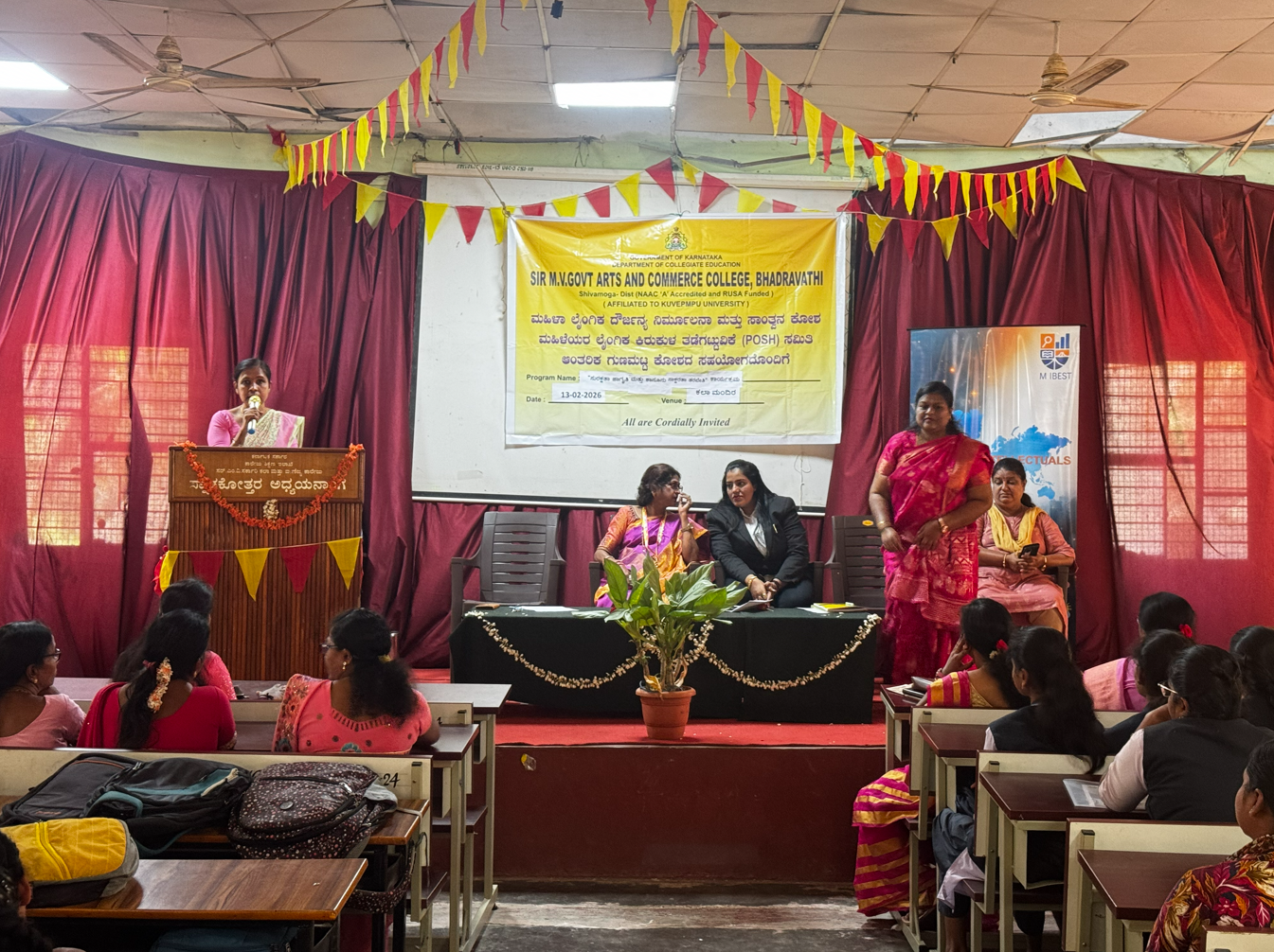 Certificate distribution to participants